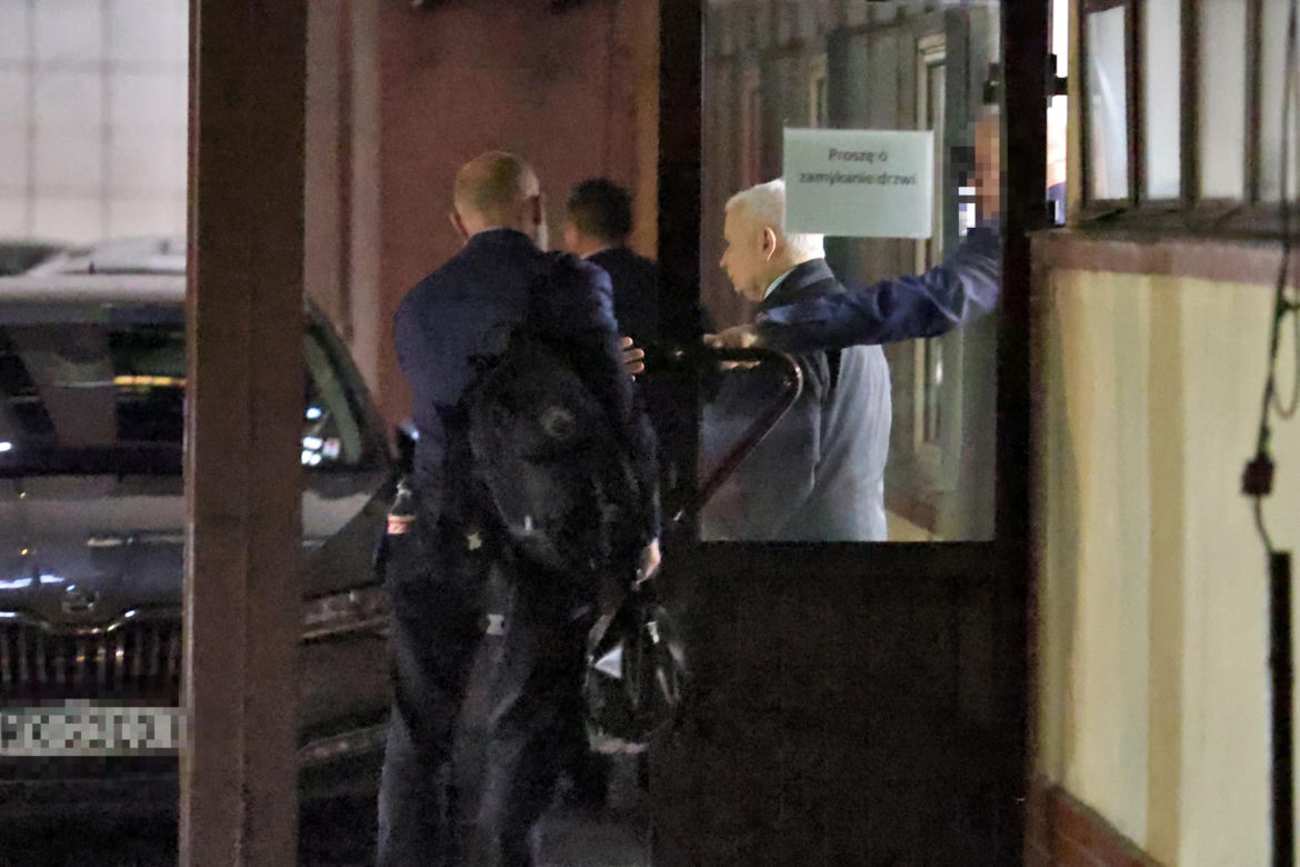 Spotkanie polityków PiS w siedzibie na ul.Nowogrodzkiej