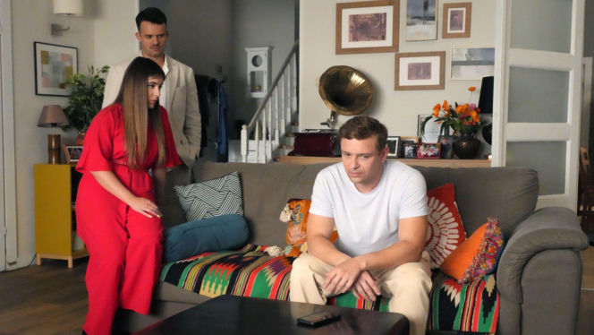 Barwy szczęścia odc. 3308. Ignacy (Olaf Staszkiewicz), Agata (Natalia Zambrzycka), Hubert (Marek Molak)