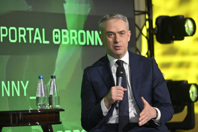 Konferencja Portalu Obronnego. Debata Władysława Kosiniaka-Kamysz i Krzysztofa Gawkowskiego