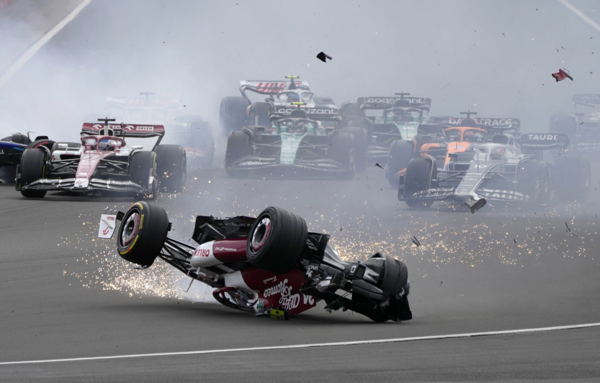 Potworny wypadek podczas wyścigu o GP Wielkiej Brytanii F1