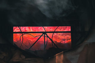 Pożar na targowisku przy ul. Bakalarskiej. Zatrzymano 36-letniego mężczyznę