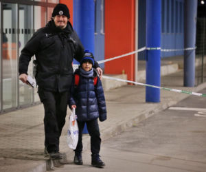  11-latek samotnie uciekł z Ukrainy. Na dłoni miał zapisany numer telefonu