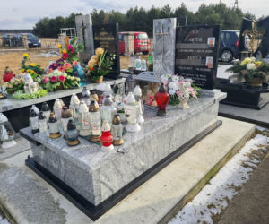 Ojciec zginał, ratując córeczkę. Rocznica tragedii w Leżachowie [GALERIA]