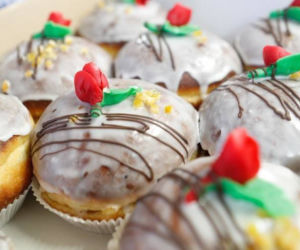 Takie pączki powstają w rzeszowskiej cukierni [ZDJĘCIA]