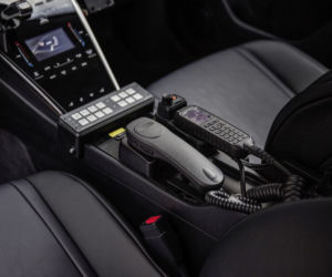 Toyota Mirai policyjnym radiowozem 
