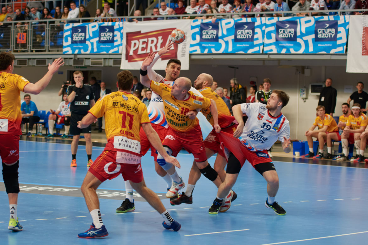 Puławskie Azoty przegrały swój pierwszy mecz w EHF