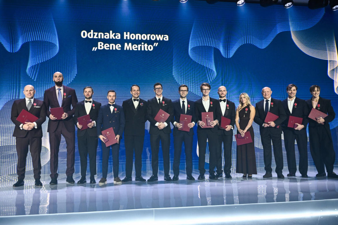 Radosław Sikorski odznaczył Ambasadorów Totalizatora Sportowego