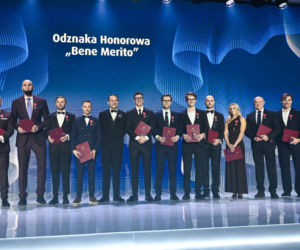 Radosław Sikorski odznaczył Ambasadorów Totalizatora Sportowego