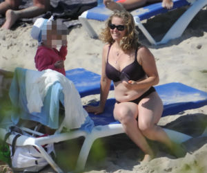 Anna Powierza wypoczywa nad polskim morzem
