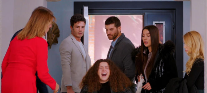 Miłość i nadzieja, odcinek 363. Feraye, Bulent, Ege, Melis, Cihan, Zeynep, Seda