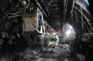 Górnicy z Silesii protestują pod ziemią, walcząc o pracę