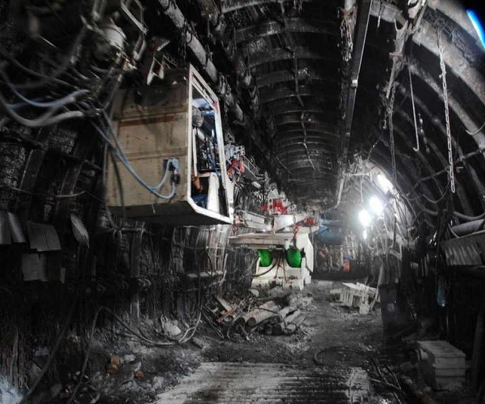 Górnicy z Silesii protestują pod ziemią, walcząc o pracę