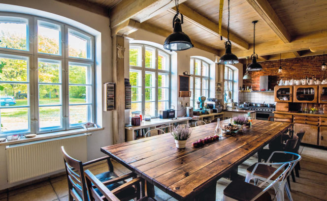 Dom w poniemieckiej szkole na Mazurach