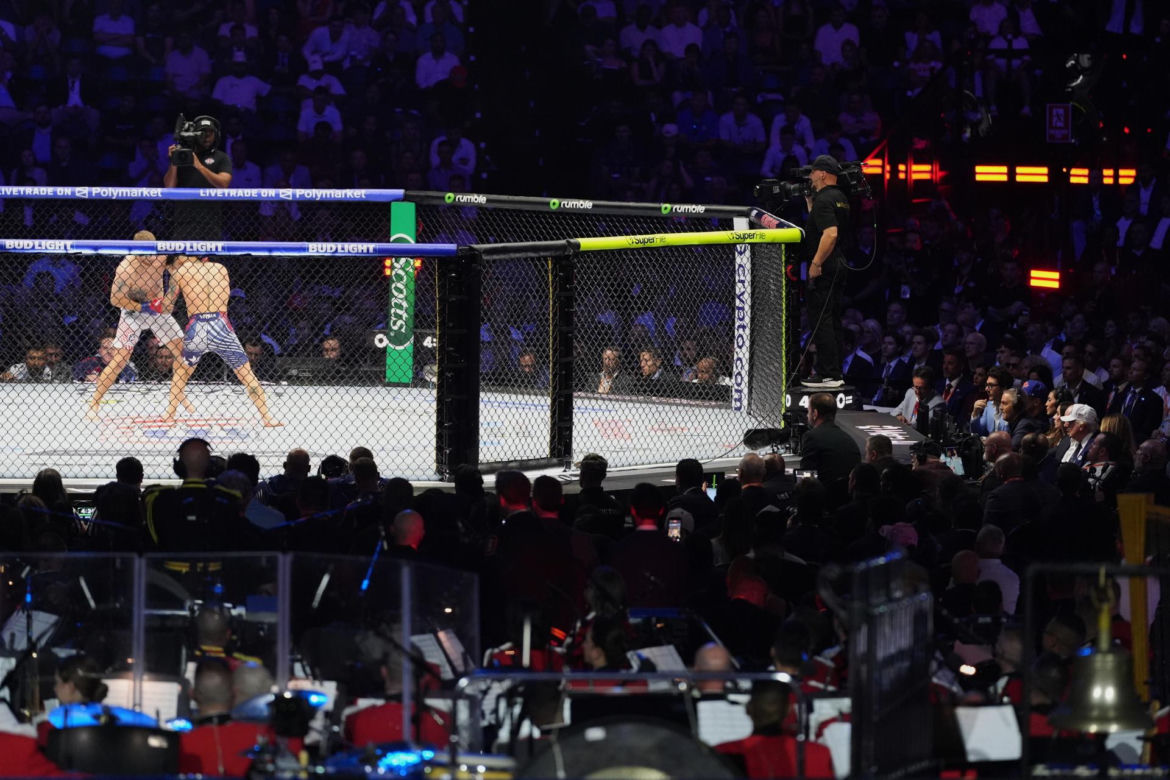 Gala UFC na 80. urodziny Donalda Trumpa