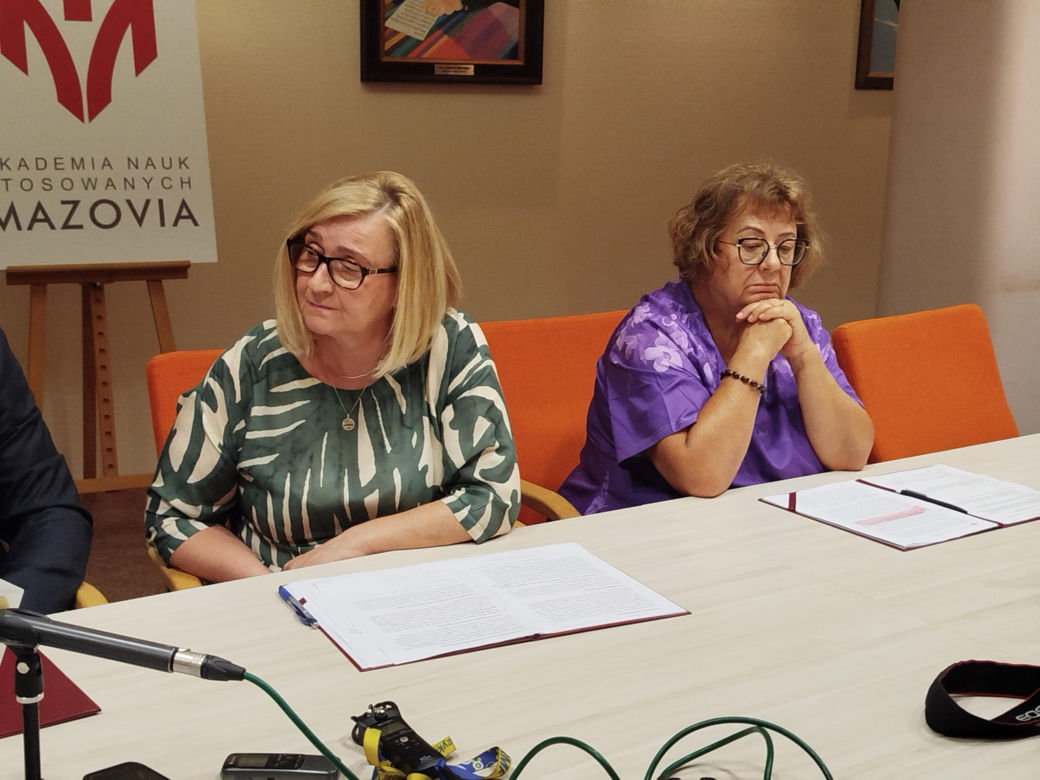Akademia Nauk Stosowanych Mazovia prowadzi rekrutację uzupełniającą na nowy kierunek studiów – psychologię!