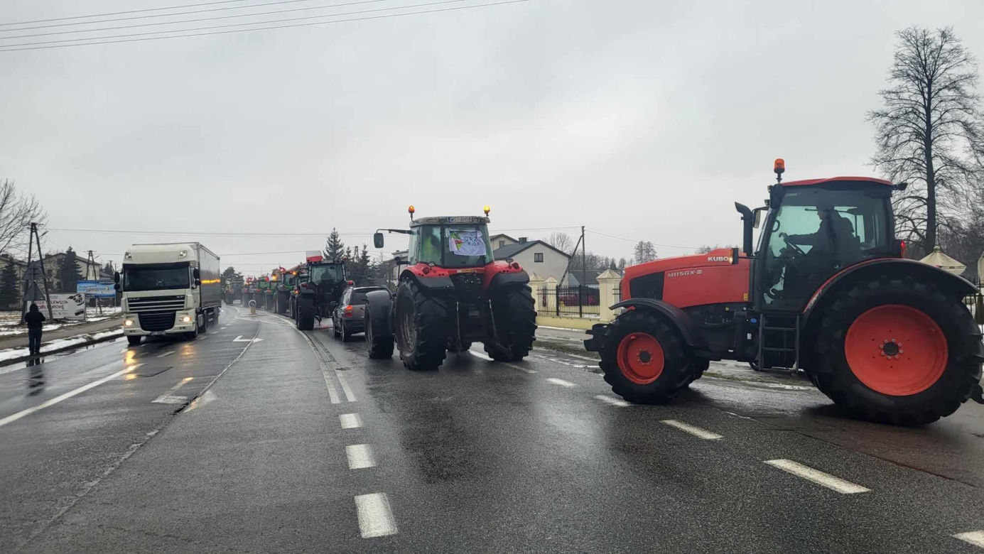 Rolniczy protest przeciwko inportowi z boża z Ukrainy i restrykcjom Europejskiego Zielonego Ładu 