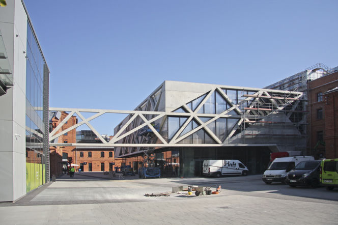 Butelkownia w Centrum Praskim Koneser w Warszawie