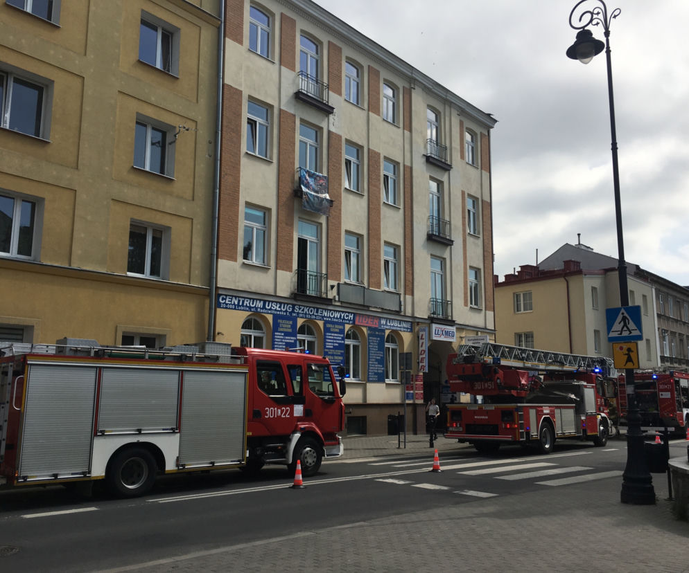 Lublin: Pożar w szkole w centrum miasta. Ewakuacja uczniów