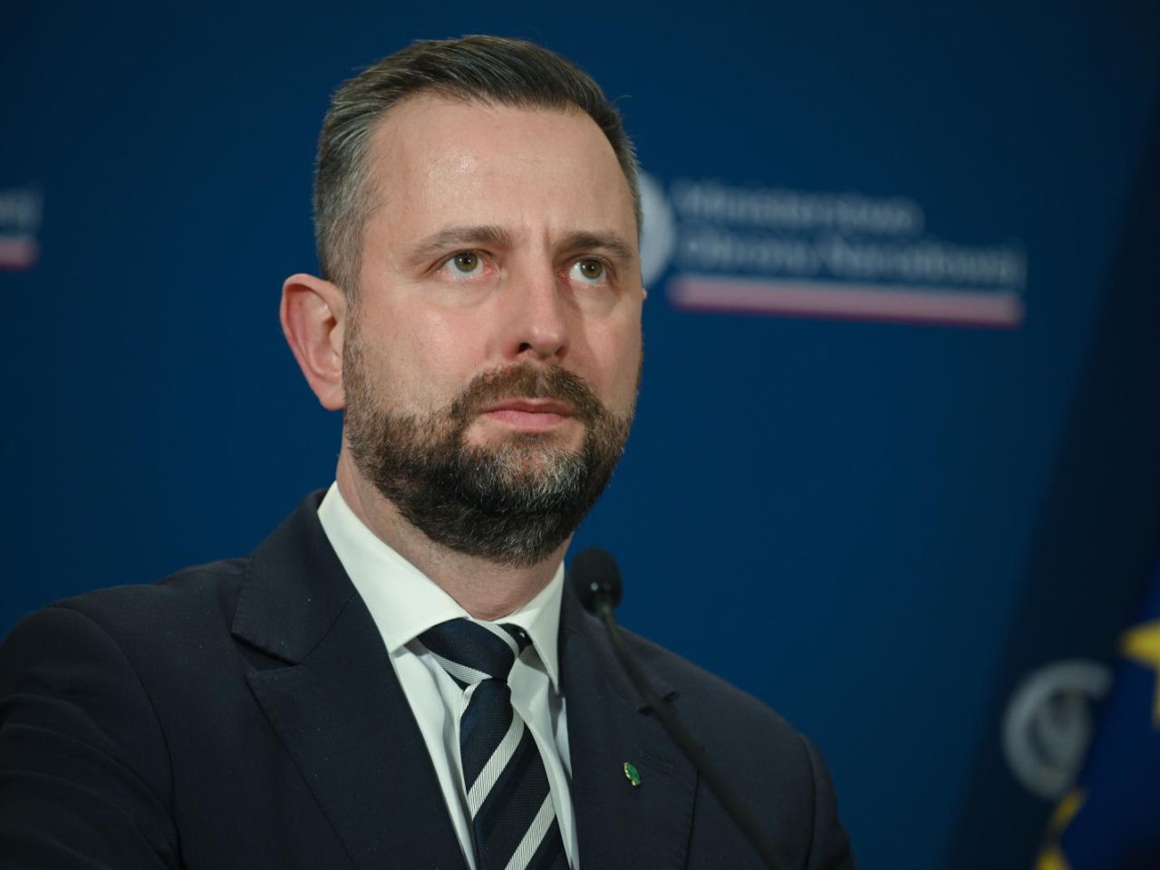 Szef MON: Polscy żołnierze w komplecie zostali ewakuowani z Iraku. Co się stało?!