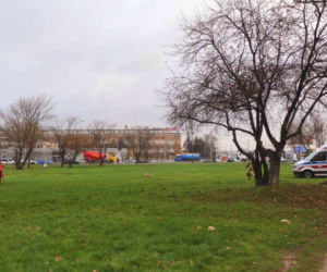Mężczyzna wypadł z okna na trzecim piętrze