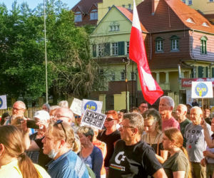 Protest w Szczecinie po przegłosowaniu ustawy Lex TVN