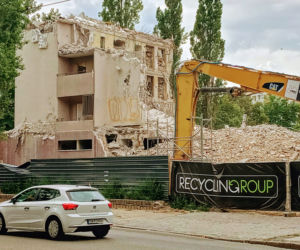 Rozbiórka Domu Marynarza - lipiec 2020