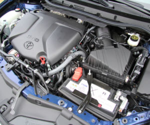 Toyota Auris Touring Sports lifting