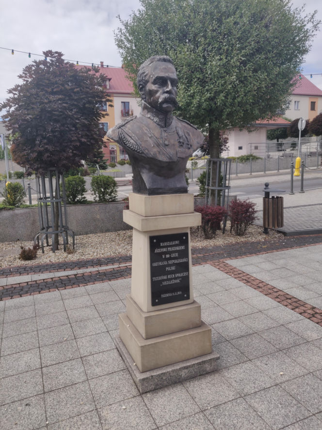 To jedno z najpiękniejszych miast w Małopolsce. W PRL-u zostało przeniesione przez Gierka na Śląsk