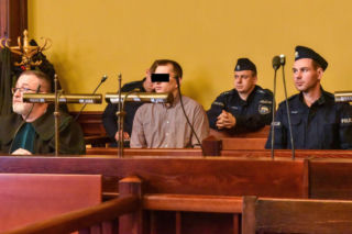 Paweł W. mógł zabić młode małżeństwo przygniatając ich samochodem do ściany