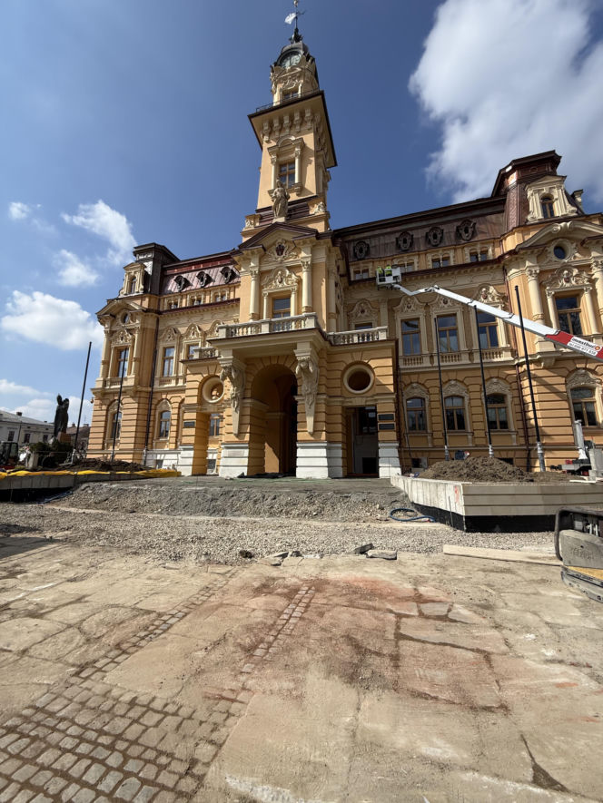 Ratusz w Nowym Sączu po renowacji