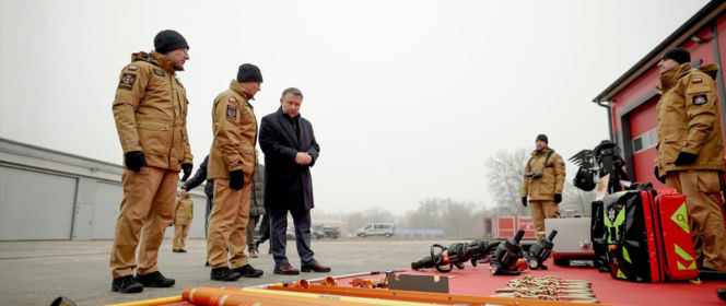 Poradnik Bezpieczeństwa wkrótce trafi do każdego domu w Polsce