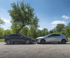 Mazda 3 Skyactiv-G 150 KM MT6 & Volkswagen Golf 8 1.5 eTSI 150 KM DSG7