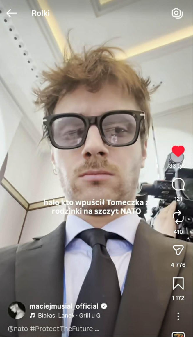 Elegancki Maciej Musiał nadaje ze szczytu NATO. "Kto wpuścił Tomeczka z rodzinki?"