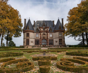 Co naprawdę dzieje się w zamku Zdrajców? Mamy zdjęcia zza kulis hitu TVN!