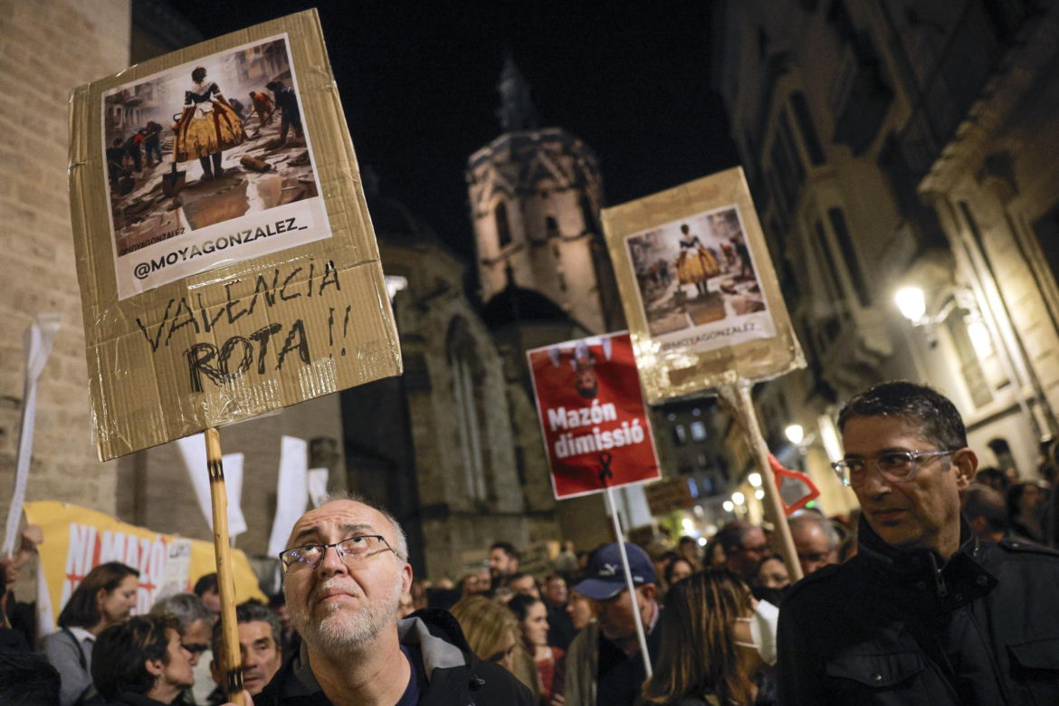 Protesty w Walencji po powodzi