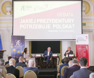Debata z udziałem prezydentów: Aleksandra Kwasniewskiego i Bronisława Komorowskiego