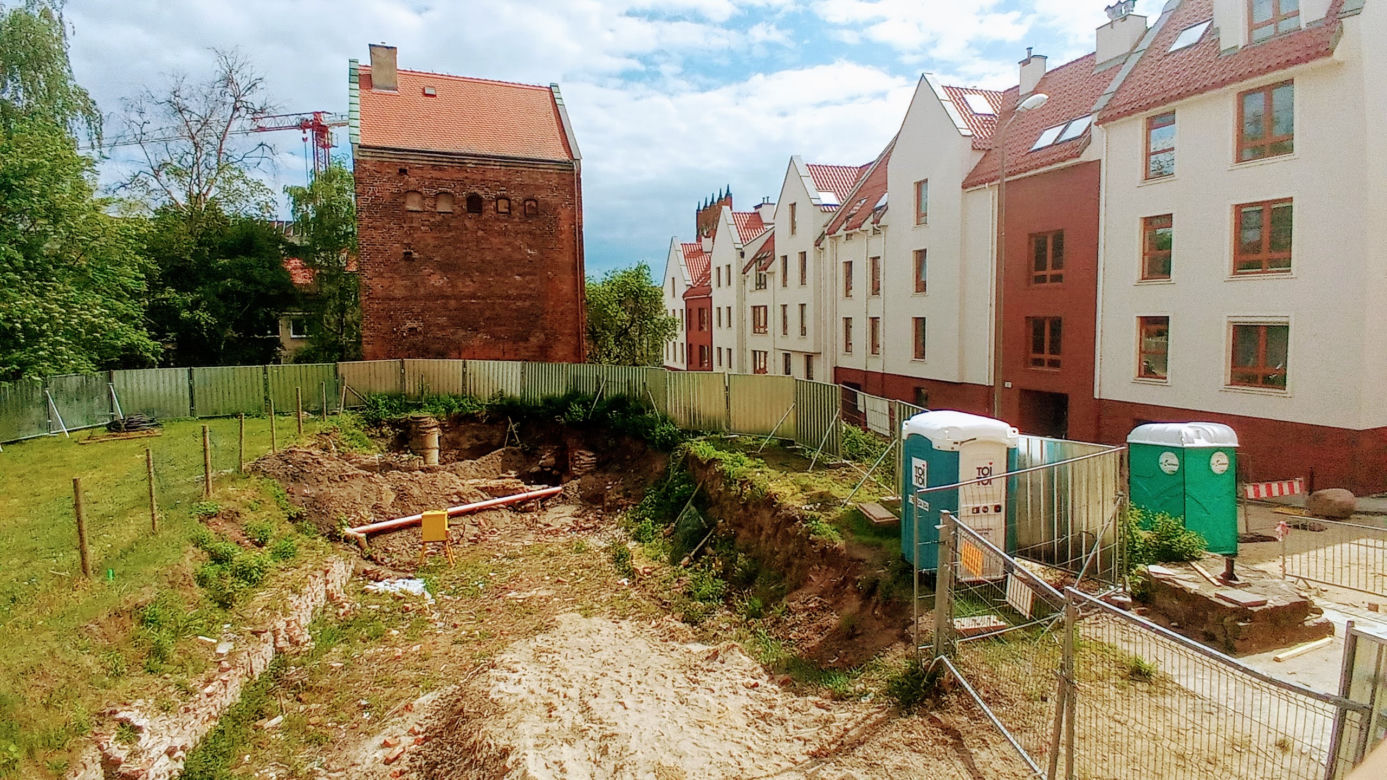 Budowa przy Kamienicy Loitzów