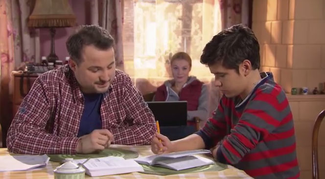 	Pierwsza miłość. Emilka (Anna Ilczuk), Bartek (Rafał Kwietniewski), Mirek (Maurycy Torbicz) 