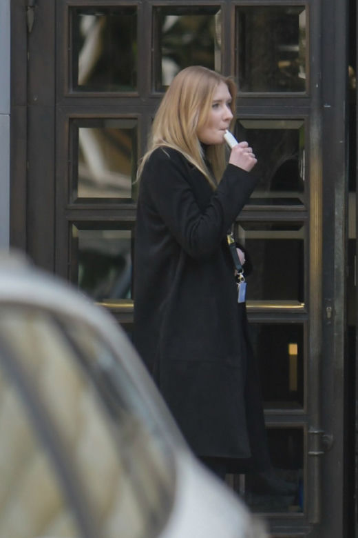 Kinga Duda wybrała podgrzewacz tytoniu