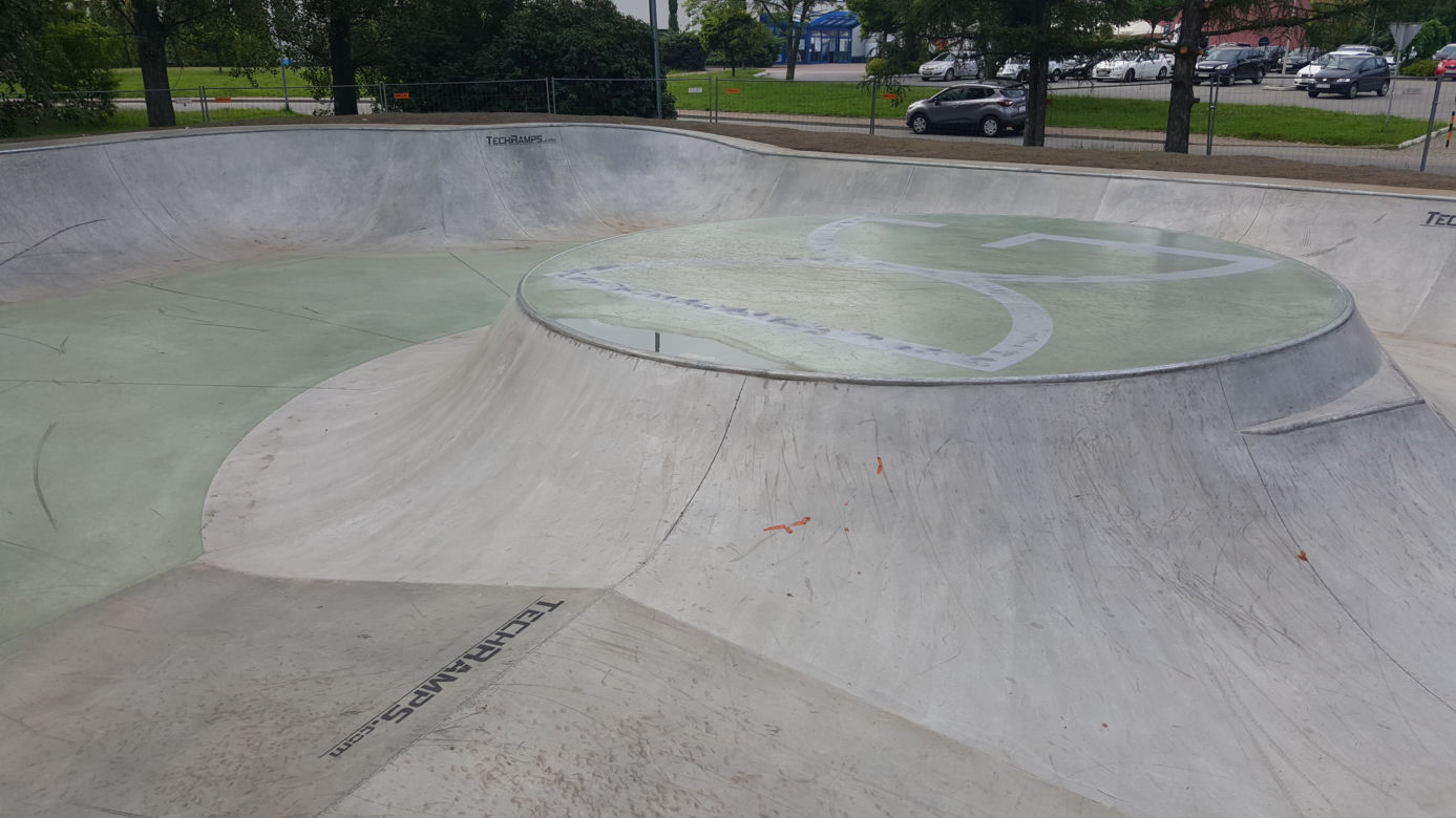 Skatepark w Dąbrowie Górniczej