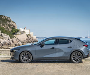 Mazda 3 2.0 SKYACTIV-G 122 KM 6MT (Polymetal Grey Metallic)