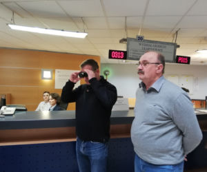 Niewidomi szkolą pracowników Urzędu Miejskiego w Dąbrowie Górniczej 