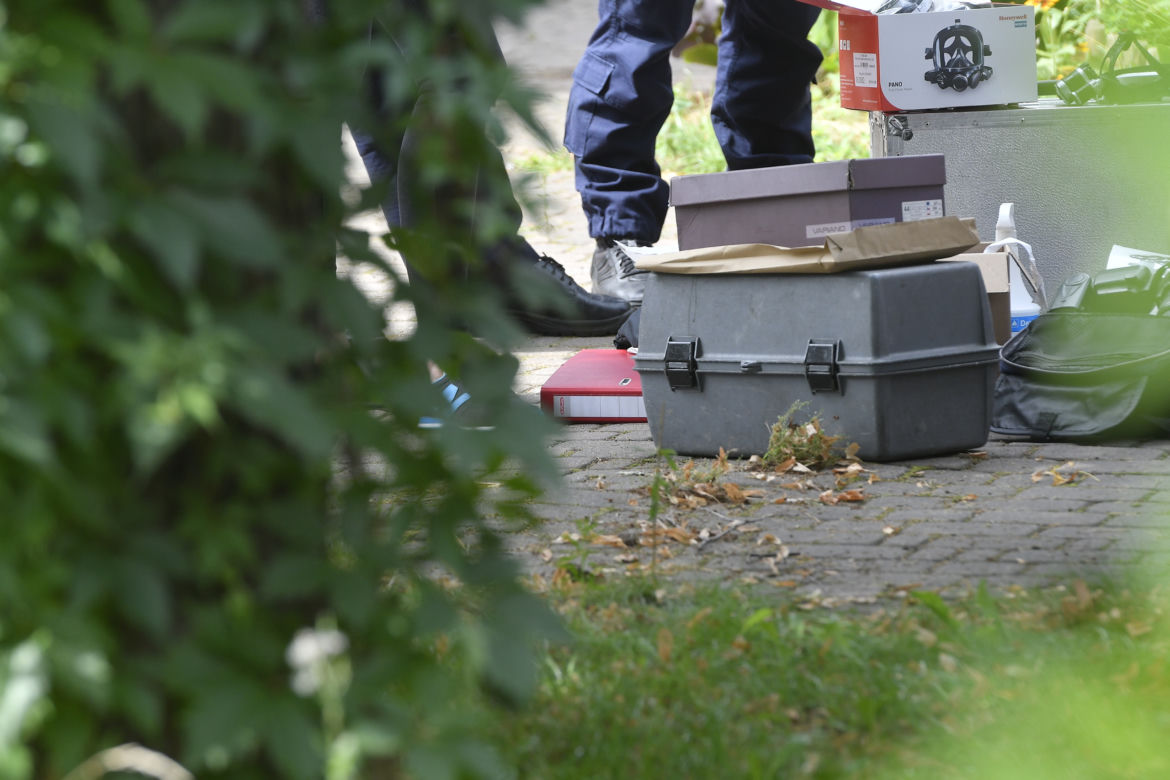 Horror w Kiełpinie. 15-latek mieszkał z rozkładającymi się zwłokami rodziców?