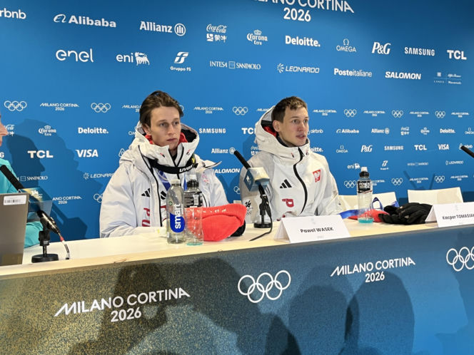 Kacper Tomasiak i Paweł Wąsek z medalami olimpijskimi