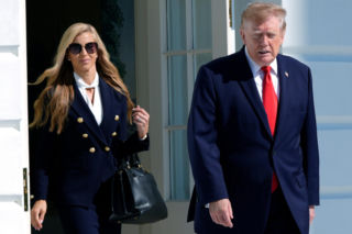 Trump pożegnał ją po pięciu dniach. Oto co napisała o prezydencie USA