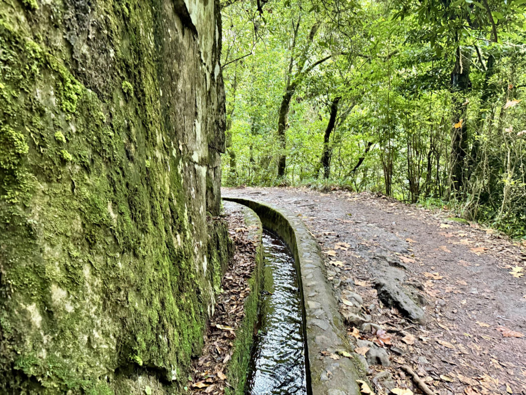 Levada dos Balcões 