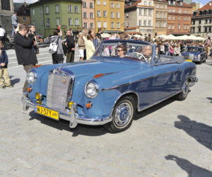 Parada Mercedesów w Warszawie 