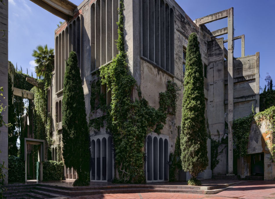 Pracownie architektów: La Fabrica Ricarda Bofilla