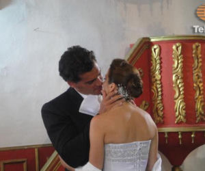 Nieposkromiona miłość (Amor bravio). Ślub Camili (Silvia Navarro) i Daniela (Cristian de la Fuente)