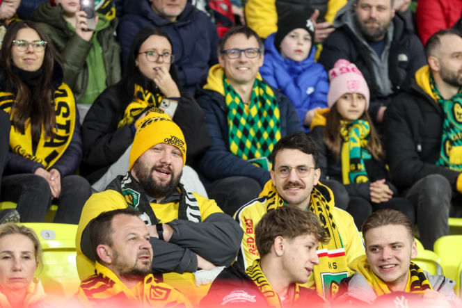 GKS Katowice - Górnik Zabrze: Zdjęcia kibiców z Derbów Śląska w ramach 23. kolejki PKO BP Ekstraklasy